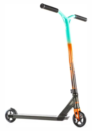 versatyl-bloody-mary-v2-hulajnoga-wyczynowa-stunt-scooter-freestyle-kolobezka-orange-blue-black (1).webp