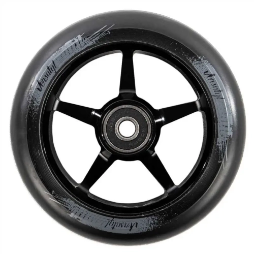 versatyl-110-kolko-hulajnogi-wyczynowej-rolle-stunt-scooter-wheel-kolecko-kolobezka-black (1).webp