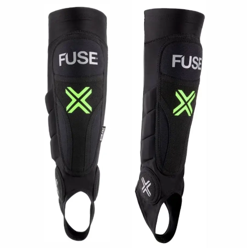 fuse-omega-pro-combo-ochraniacze-piszczeli-kostek-schienbeinschoner-knochelschonerschoner-shin-guards-protectors (1).webp