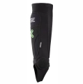 fuse-omega-pro-combo-ochraniacze-piszczeli-kostek-schienbeinschoner-knochelschonerschoner-shin-guards-protectors (5).webp