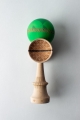 Kendama_Sweets_EMERALD_ANTISKID_04-rmdbike.jpg