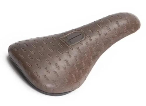 cult-all-over-slim-bmx-pivotal-siodelko-seat-sattel-sedlo-brown (1).webp