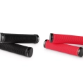 dartmoor-race-lock-on-mtb-dirt-grips-gripy-griffe-w-all.webp