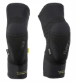fuse-r-omega-ochraniacze-kolan-knee-pads-protectors-knieschoner-chranice-kolen-1.webp