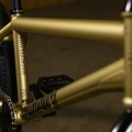sunday-wavelenght-gary-young-20-bmx-rower-fahrrad-rad-kolo-gold-metallic (9).webp